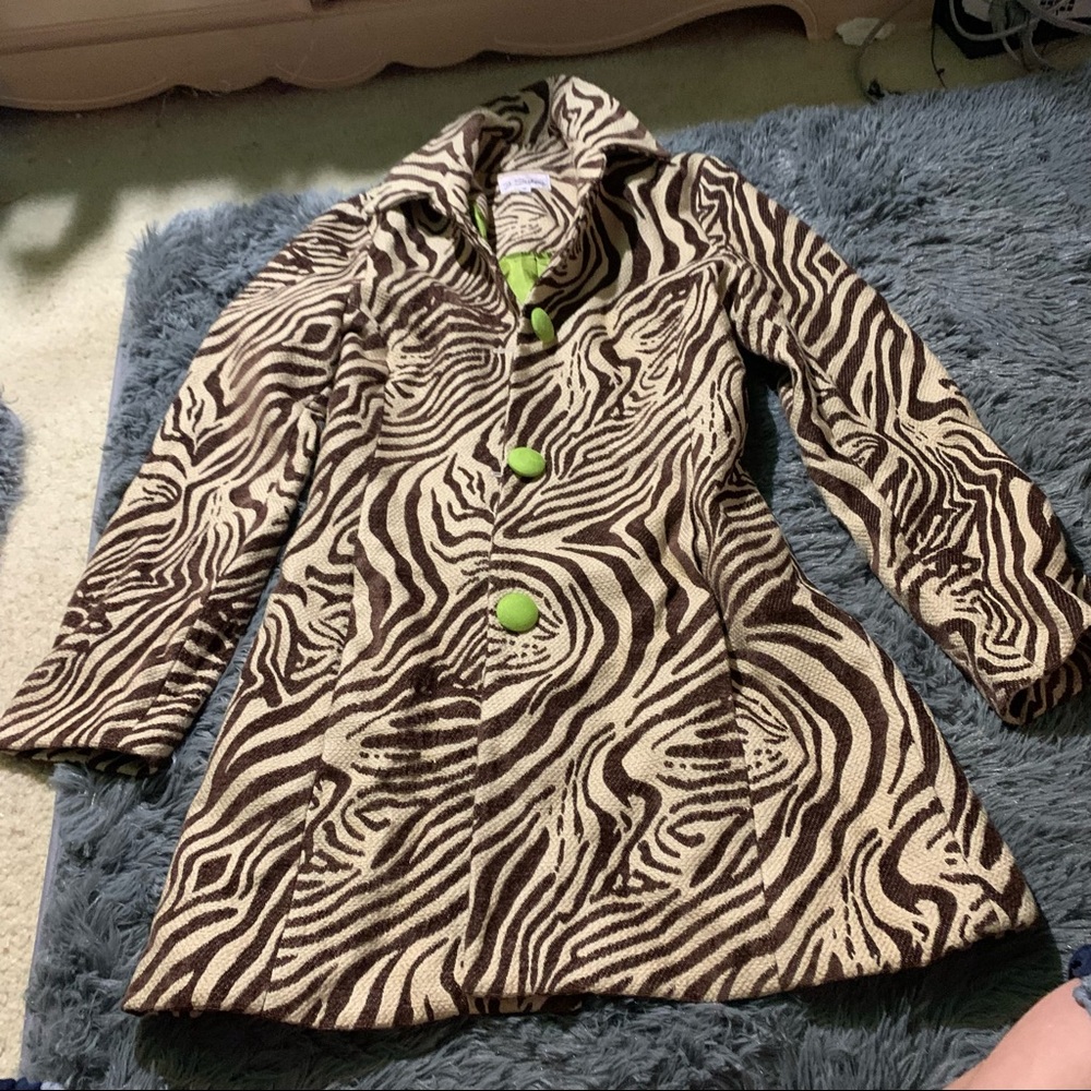 3 sisters zebra coat